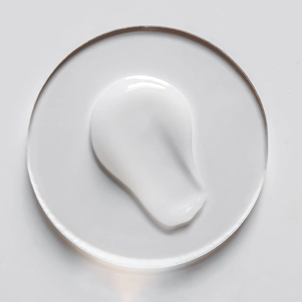 Hyaluronic + Arnica Hydrating Serum