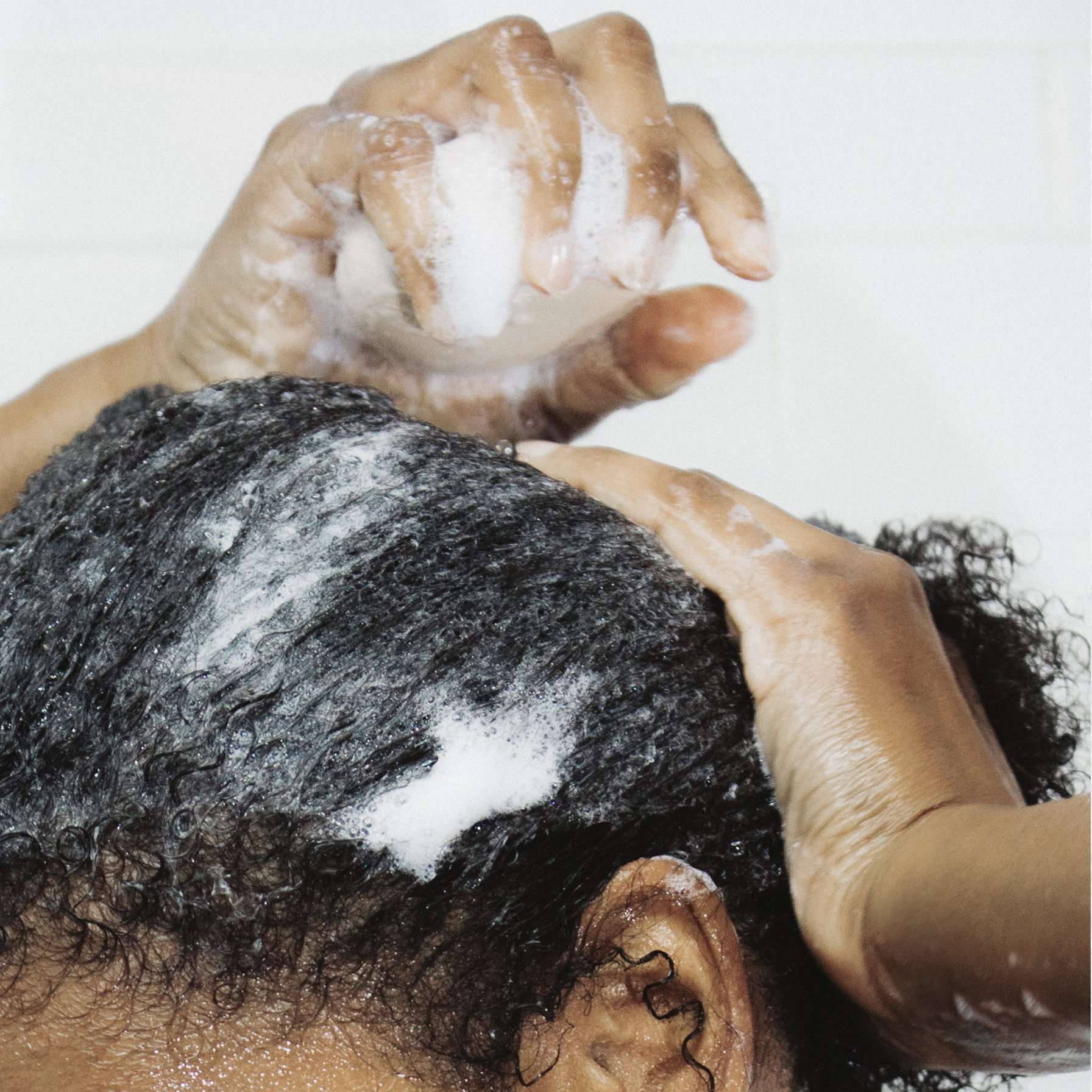 552M Argan + Coconut Soap Free Shampoo Bar